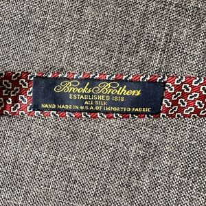 100% Silk Brooks Brothers Bowtie